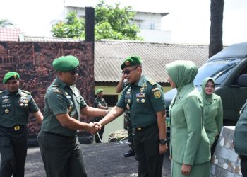 Penyambutan Brigjen TNI Adri Koesdyanto Sebagai Warga Baru Korem 044/Gapo