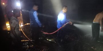 Kebakaran Rumah di Sarolangun, Tidak Ada Korban Jiwa Berkat Kesigapan Babinsa dan Tim Damkar