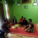 Kondisi Jalan Rusak di Desa Tempuran yang Viral di Media Sosial