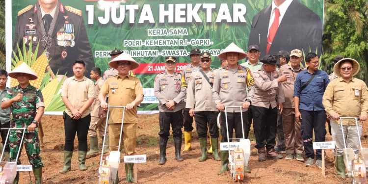 Polres Banyuasin Dukung Ketahanan Pangan, Launching Penanaman Jagung serentak 1 Juta Hektare