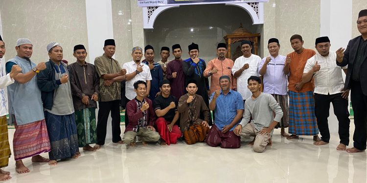 PEMERINTAH SETEMPAT DAN WARGA ANTUSIASME SANGAT luar biasa Dalam peringatan isra miraj 1446 H apalagi yang ada di dalam perumahaan JINGGA LAND di MESJID HAJJA ADIAH JALIL