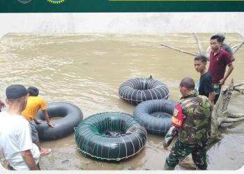 Tanpa Lelah, Babinsa dan Tim Rescue Terus Mencari Wasnarudin yang Diduga Hanyut di Sungai Enim