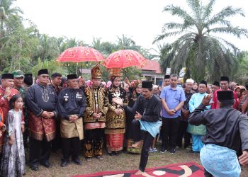 Silaturrahmi Bersama Tokoh Masyarakat Sekecamatan Nalo Tantan, Kapolres Merangin Mendapat Penganugrahan Penyematan Gelar Kehormatan Adat