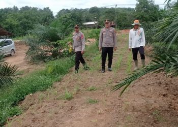 Polres Banyuasin Kolaborasi Dinas Perkimtan Bedah Rumah Warga Kurang Mampu
