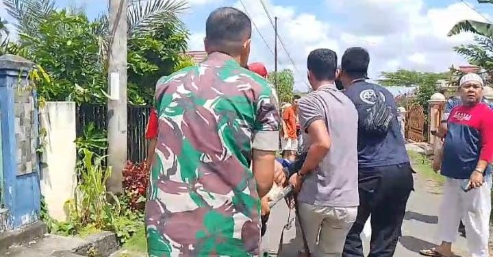 Tanggap Cepat Babinsa Koramil 420-09/Bangko, Bantu Evakuasi Pekerja Sumur yang Terjebak