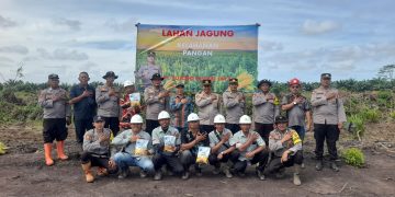 Wujudkan Ketahanan Pangan, Kapolsek Talang Kelapa Pimpin Penanaman Jagung Pakan di Desa Gasing