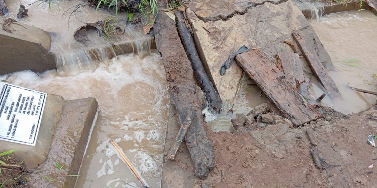 P3-TGAI Siring Irigasi Sawah Desa Tanjung Tebat Lahat TA 2024 Diduga Dibangun Asal Jadi Terindikasi Rugikan Negara Ratusan Juta Rupiah