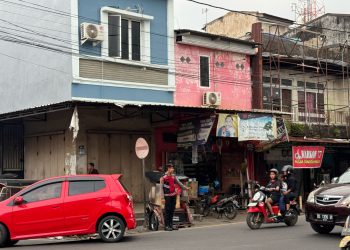 Ciptakan Harkamtibmas di Bulan Ramadhan, Patroli Perintis Presisi Samapta Polres Gowa Atur Lalu Lintas Sore