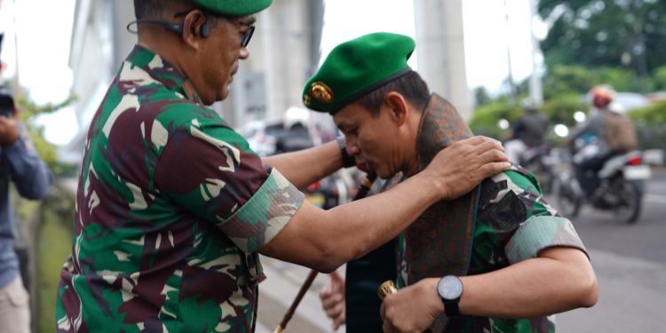 Pangdam II/Sriwijaya Kunjungi Korem 044/Gapo: Perkuat Soliditas Prajurit dan Dukung Program Strategis