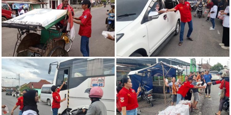 DPD IWO Indonesia Kab Lahat Jum”at Berkah Bagi-bagi Takjil Didesa Ulak Lebar Lahat