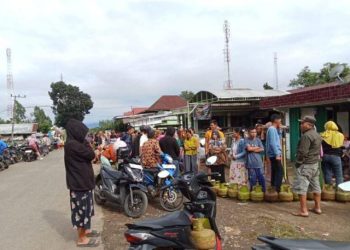 Diduga Permainan Oknum Gas LPG 3 Kg Harga Melambung Warga Kec.Kota Agung Dan Mulak Ulu Lahat Resah