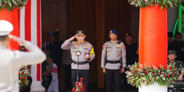 Kapolri Hadiri Bazar Ramadan Polri Presisi dan Baksos di Surabaya