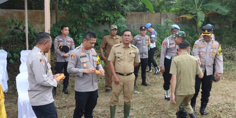 Kapolres OGAN Ilir Pimpin Panen Raya Jagung Program Ketahanan Pangan Didesa Lorok