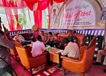 Dandim 0420/Sarko dan Forkopimda Kabupaten Sarolangun ke Pos PAM Lebaran di wilayah Sarolangun