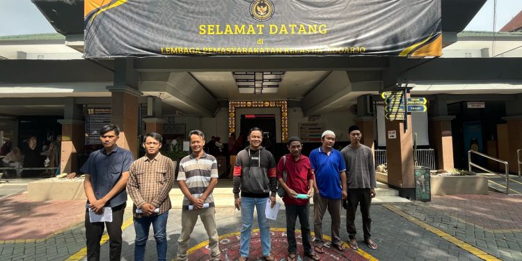 Hari Raya Penuh Berkah, 7 WBP Lapas Sidoarjo Bebas Setelah Dapat Remisi Khusus Idul Fitri