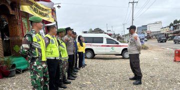 Babinsa Koramil M.Limun Laksanakan Pengamanan di Pos Pam Mudik Lebaran