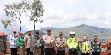 Pastikan aman bencana Alam , Kapolres Tinjau Kawasan Wisata Gunung Bromo Tosari