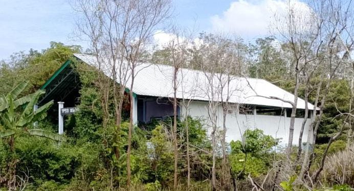 Sungguh miris Terbengkalai nya Bangunan Pengelolaan kompos