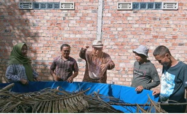 Aspirasi kerja Dinas Perikanan Pali Sukses Panen perdana di Desa Tempirai Selatan