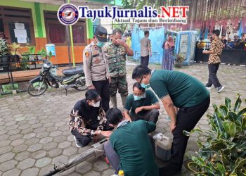 Meningkatnya Wabah DBD, Polsek Lumbang Bergerak Cepat Fogging Desa Cukurguling