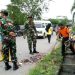 Bakti Sosial Dengan Laksanakan Gotong Royong