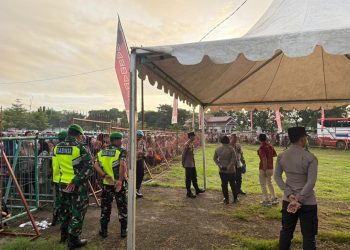 Polres Wajo Siap Berikan Bantuan Pengamanan Pemberangkatan Jamaah Haji Khusus PT. Darmawan Tour