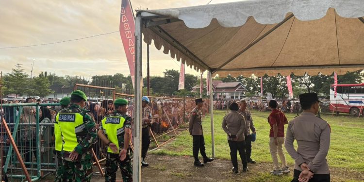 Polres Wajo Siap Berikan Bantuan Pengamanan Pemberangkatan Jamaah Haji Khusus PT. Darmawan Tour