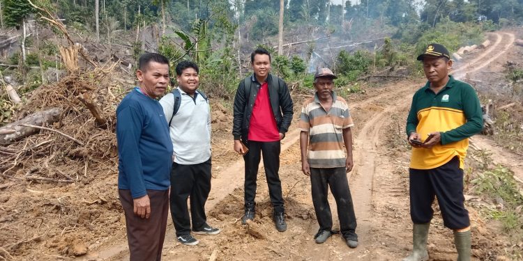 Utusan Dirjen Pusat Perakitan dan Modernisasi Peternakan dan Kesehatan Hewan Kementerian Pertanian Ri Merupakan PJ Ketua Swasembada Propinsi Aceh.Santosa. Berkunjung Ke Poktan Musarajadi dan Poktan Singah Mata. Aceh timur.