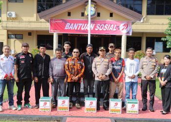 Semarak HUT Bhayangkara ke-79, Polres Maros Gandeng Ormas, Mahasiswa Dan Pemuda Gelar Pengobatan Massal dan Bakti Sosial
