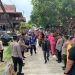 Bersama Kapolres dan Wakapolres, Kapolsek Tempe Salurkan Bantuan Sosial untuk Warga