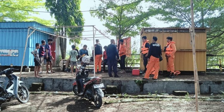 Polsek Tempe Tanggapi Laporan Teriakan di Sungai Paduppa, Pencarian Masih Berlangsung