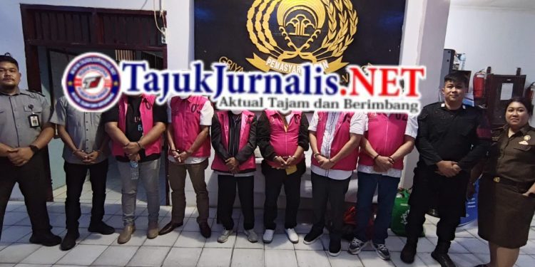 Kejari Bitung Ringkus Tujuh Tersangka Kasus Dugaan Korupsi Perjalanan Dinas Fiktif DPRD Kota Bitung Tahun Anggaran 2022–2023, Kerugian Negara Mencapai Rp3,35 miliar