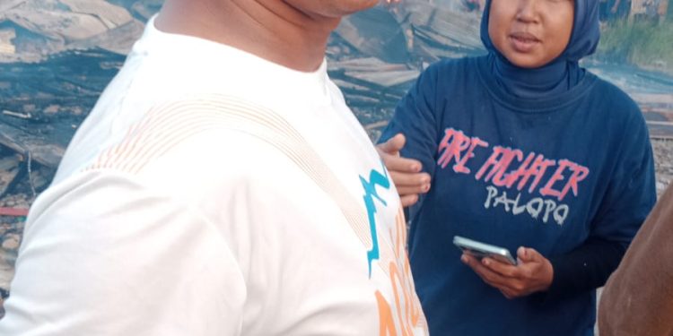 “Sijago merah menhanguskan tiga kios di lokasi Pasar Rakyat Noling”