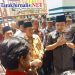 Unjuk Rasa Mahasiswa Gedor DPRD Sampang: Pungutan Liar PTSL Diduga Subur, Bupati Diminta Bertindak