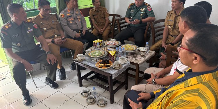 Penguatan Sinergi TNI-Polri, Kapolsek Tempe Hadiri Acara Silaturahmi Dandim 1406 Wajo