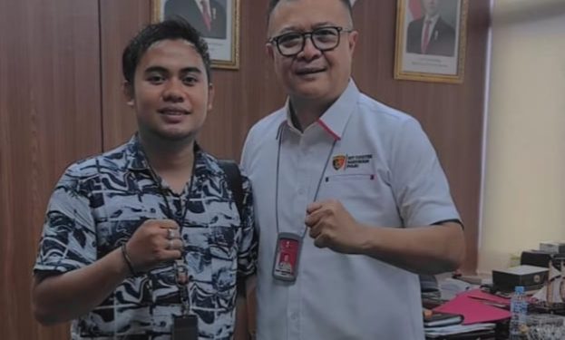 Sekum Forum Reporter Jurnalis Republik, Arul, Ucapkan Selamat Ulang Tahun ke-50 untuk Kombes Pol Ruben Takaendengan S.I.K