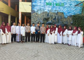 Bersilaturahmi ke MIN 1 Wajo, AKP Andi Suhidin, SH, MH : Ini Sebagai Bukti Kepedulian Terhadap Dunia Pendidikan