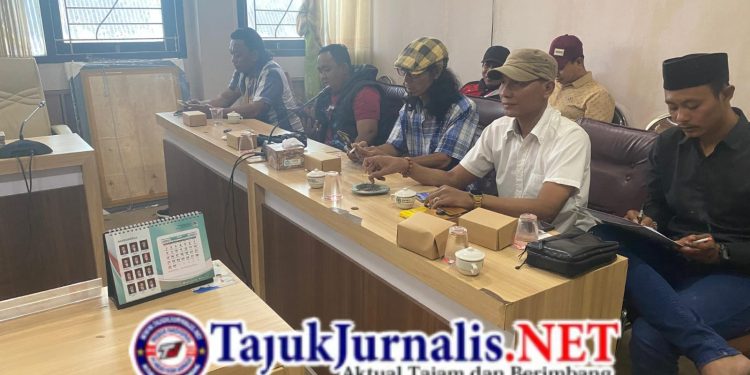 dana kapitasi medis di potong digelapkan kepala puskesmas talang pamekasan
