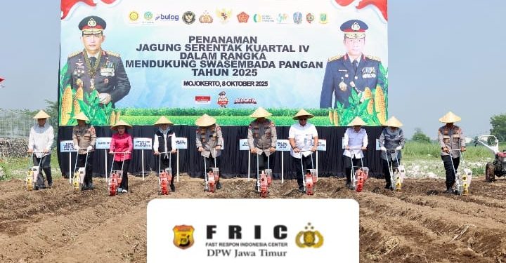Kapolda Jatim Pimpin Penanaman Jagung Serentak Kwartal IV di Mojokerto Pakai Benih Eco Bhayangkara