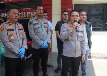 Polres Muara Enim Serahkan Kembali Dua Unit Mobil Avanza kepada Pemilik Usai Berhasil Diungkap