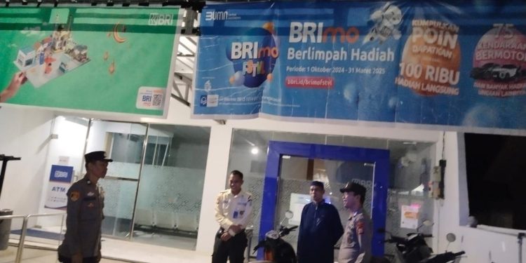Patroli Biru, Upaya Polsek Sabbangparu Wujudkan Keamanan dan Ketertiban Masyarakat