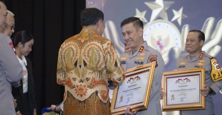 Kapolda Sulsel Raih Kompolnas Award Kategori Polda Type A