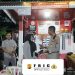 Polres blitar memberikan sarana kontak berupa HT kepada pos kampling