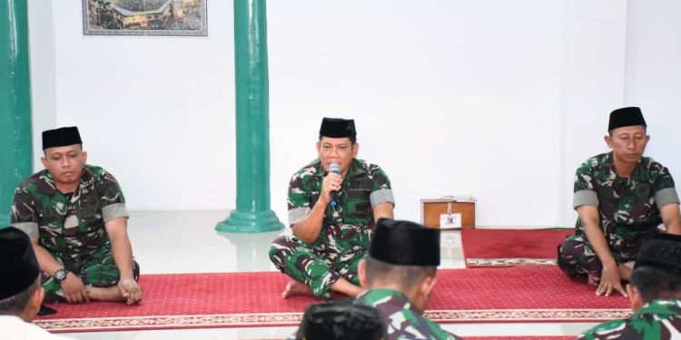 Maknai Pengorbanan, Kasdim 0822 Pimpin Doa Pahlawan di Makodim 0822 Bondowoso