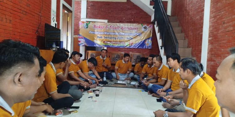 PWI Sampang Mantapkan Arah Kerja Usai Muscab, Rakernas Rumuskan Penguatan Profesionalisme dan Fungsi Organisasi