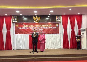 Kapolres Wajo Pimpin Wisuda Purnabakti, Hargai Pengabdian Personel Polres Wajo yang Pensiun