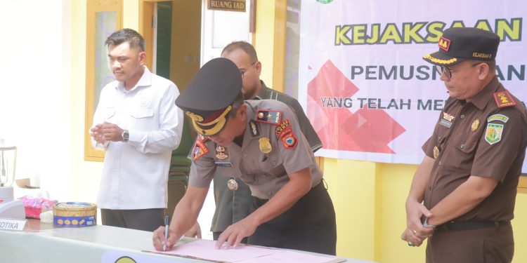 Waka Polres Wajo: Pemusnahan Barang Bukti di Kejari, Bukti Nyata Penegakan Hukum Transparan