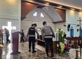 Pastikan Keamanan Ibadah Natal, Polres Tanjab Barat Sterilisasi Sejumlah Gereja