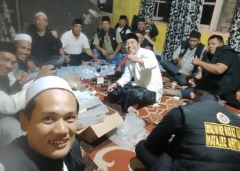 Forum Cakar Sriwijaya Indonesia Berkumpul Di Kediaman Rumah Ketum Gery Untuk Membaca Yasin Bersama