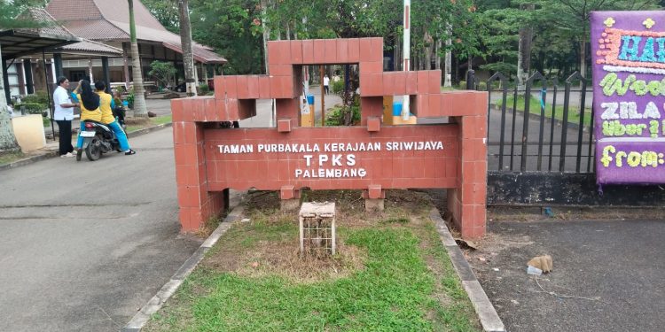 Jalan Berlubang Di Taman Purbakala Sriwijaya (TPKS) Sudah Di Usulkan Oleh Lurah Karang Anyar Palembang Untuk Perbaikan